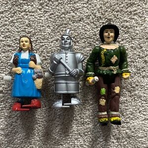 1988 Dorothy, Tin Man, Scarecrow Wizard of Oz MGM/Turner Windup Doll